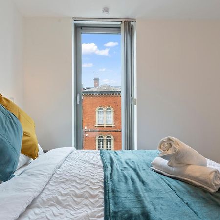 Heart Of City Centre Luxury Apartment With Secure Underground Parking Бирмингам Екстериор снимка