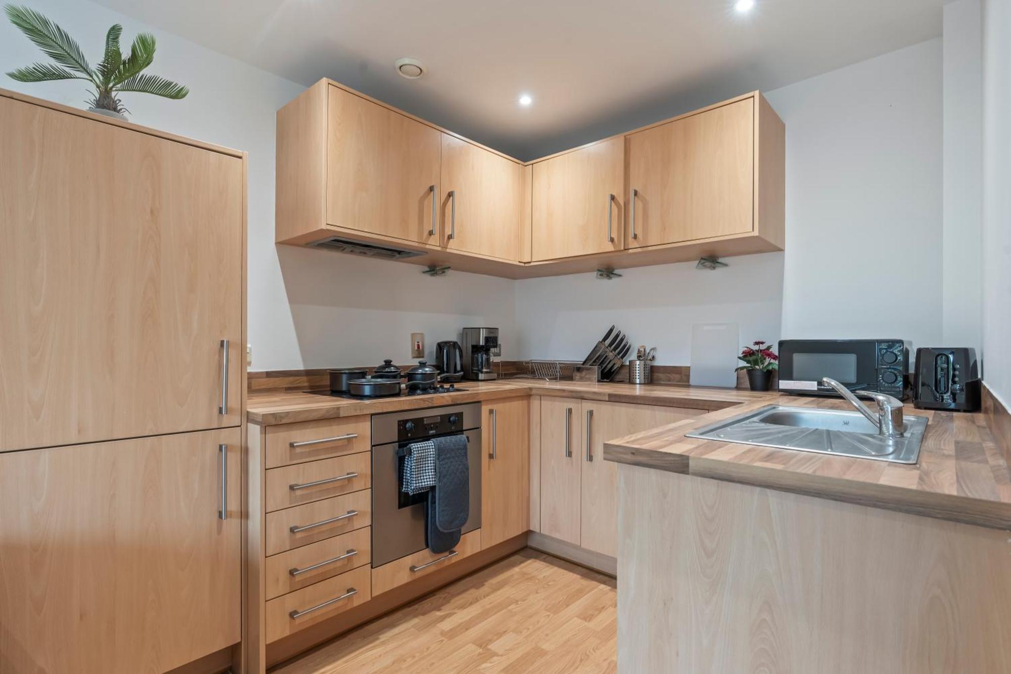 Heart Of City Centre Luxury Apartment With Secure Underground Parking Бирмингам Екстериор снимка