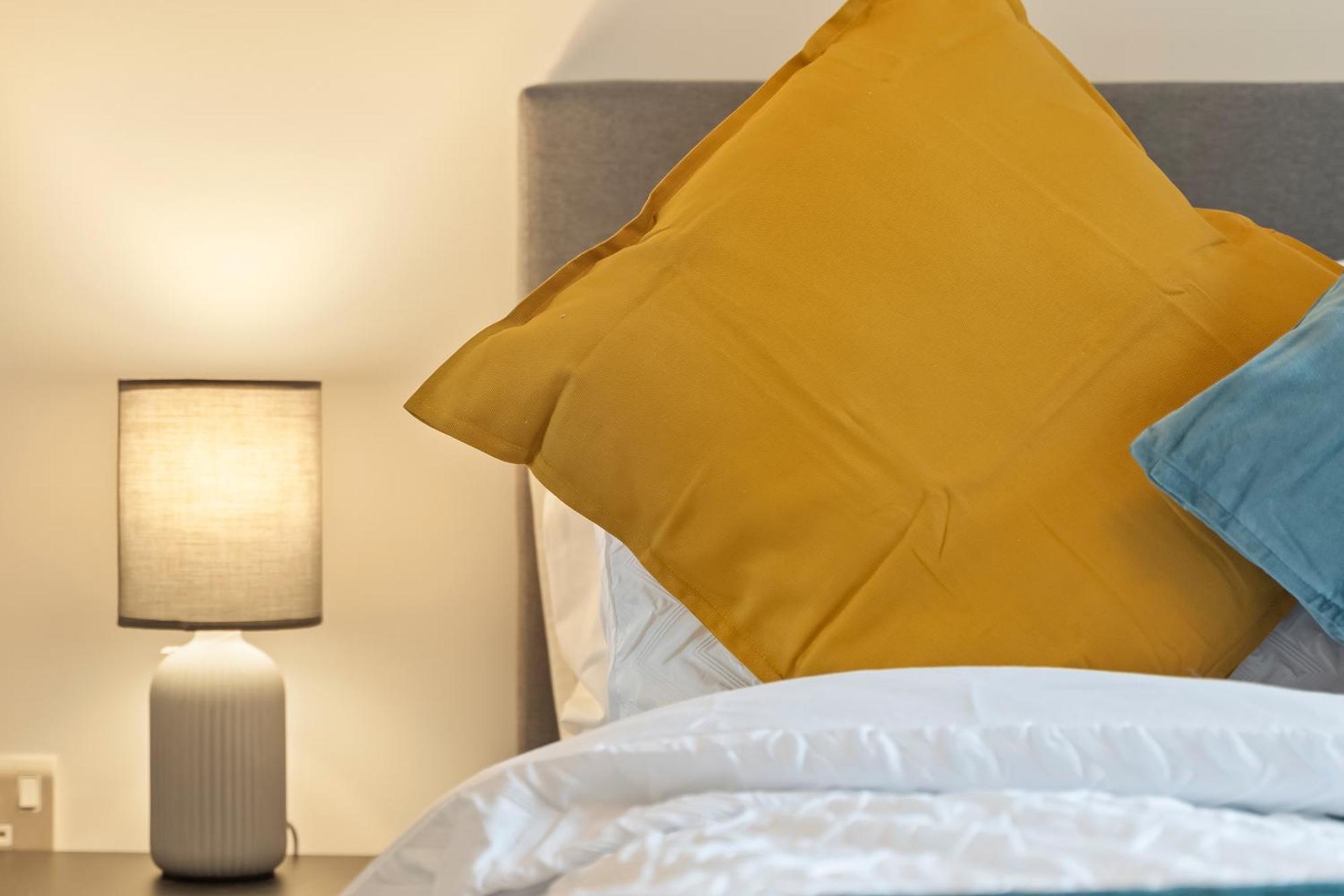Heart Of City Centre Luxury Apartment With Secure Underground Parking Бирмингам Екстериор снимка